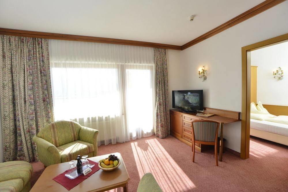 Hotel Residenz Hochland Seefeld in Tirol Exterior photo